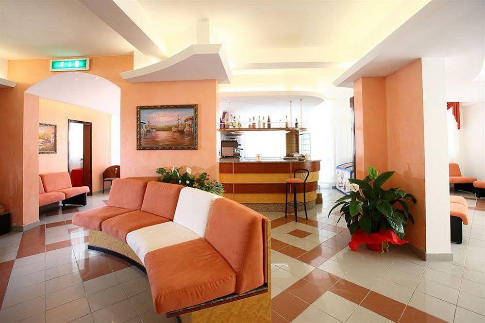 Miramare Inn Hotel Marotta Exterior photo