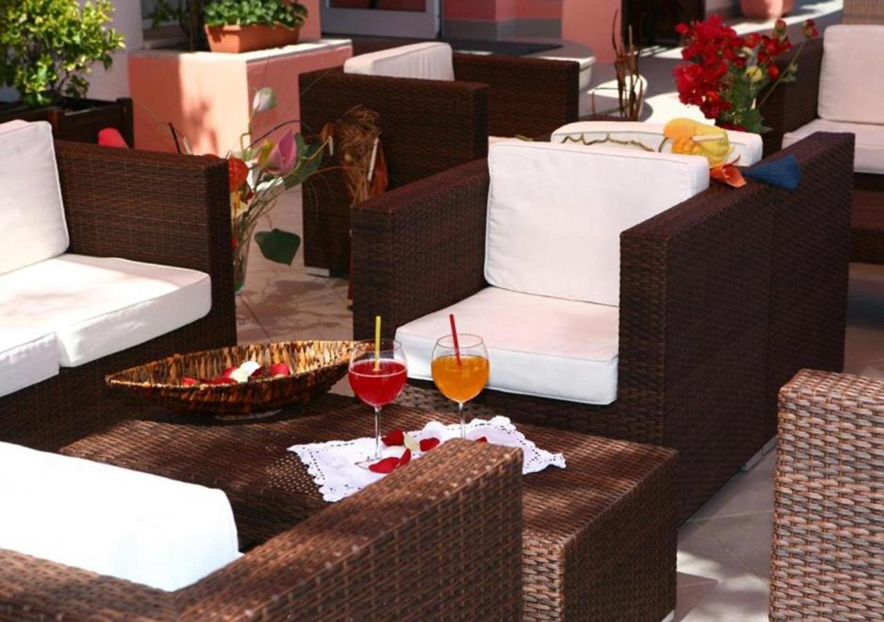 Miramare Inn Hotel Marotta Exterior photo
